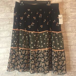Love & Legend Black Mul Skirt woman’s size 18